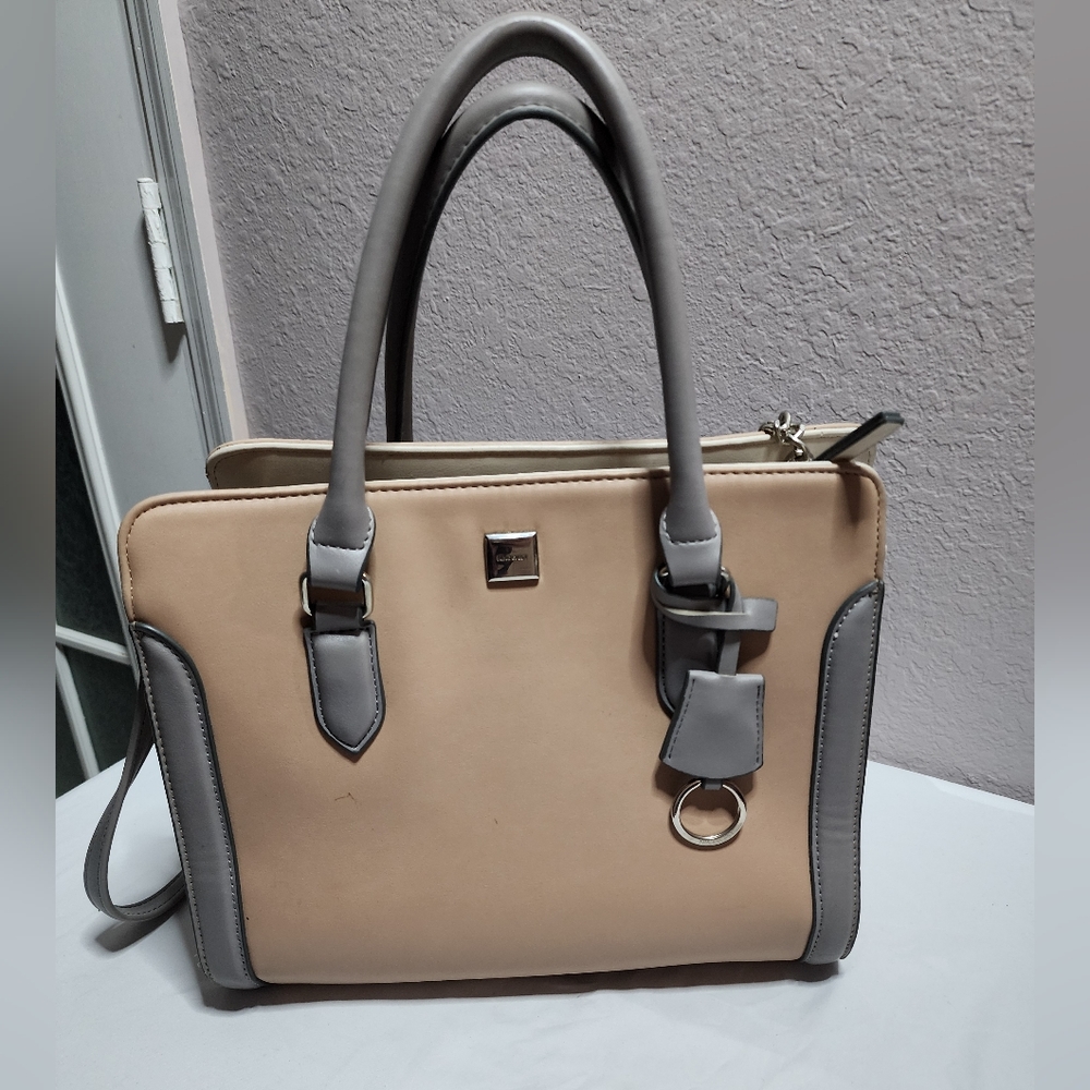 Nine West hand bag